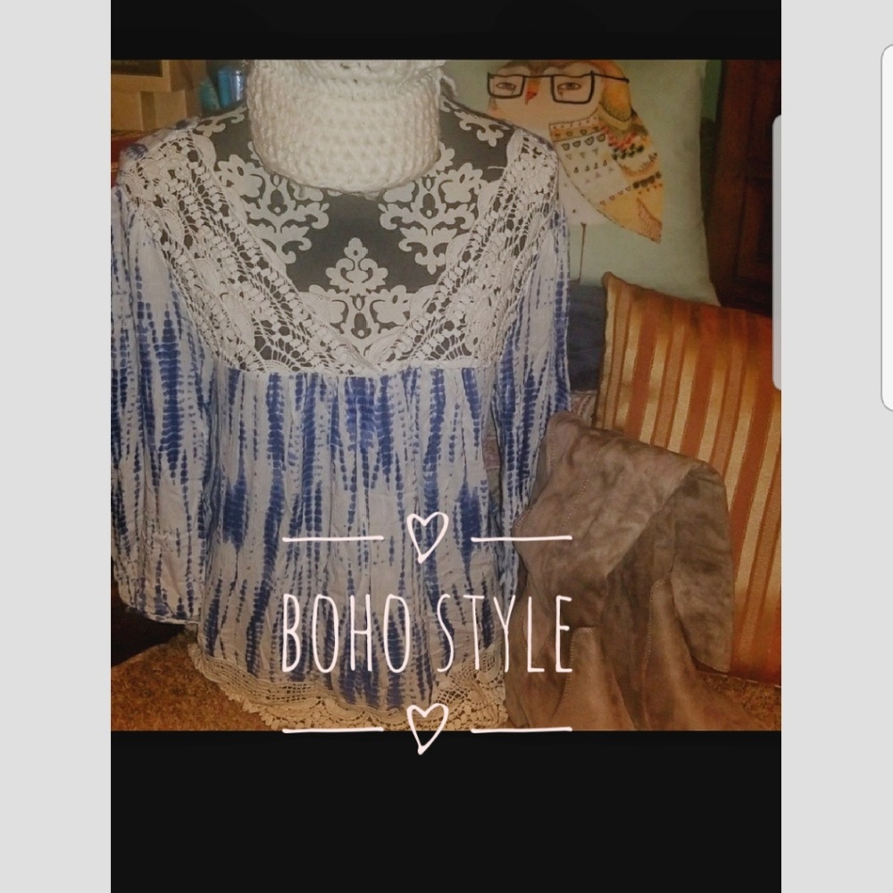 Blue/ white women's blouse